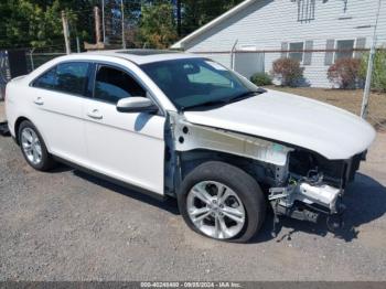  Salvage Ford Taurus