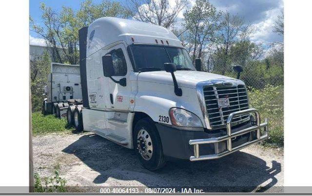  Salvage Freightliner Cascadia 125