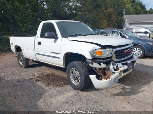  Salvage GMC Sierra 2500