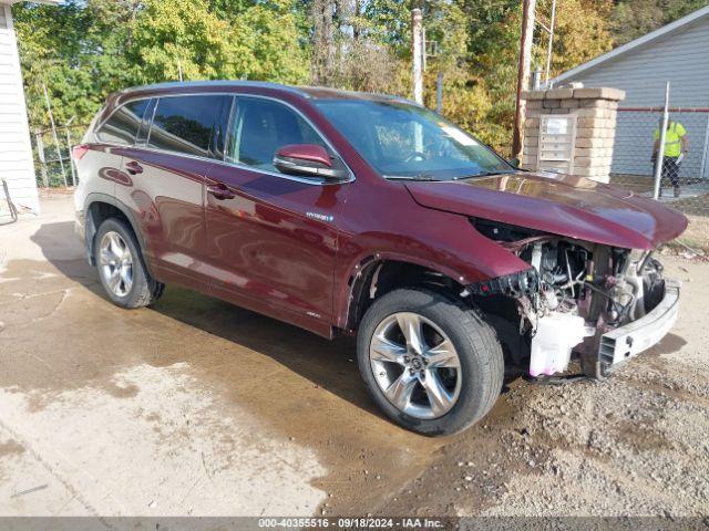  Salvage Toyota Highlander