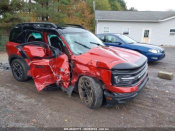  Salvage Ford Bronco