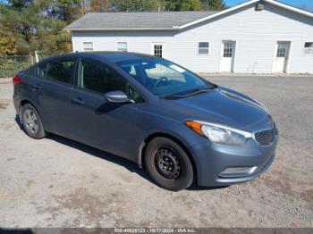  Salvage Kia Forte