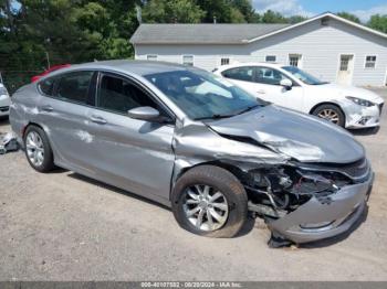  Salvage Chrysler 200