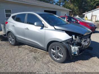  Salvage Hyundai TUCSON