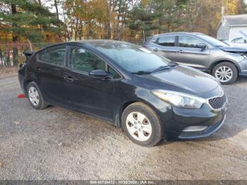  Salvage Kia Forte