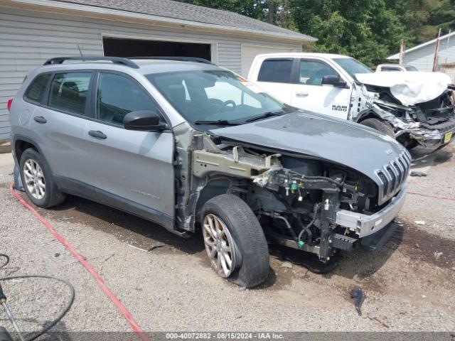  Salvage Jeep Cherokee