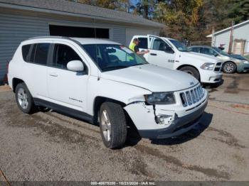  Salvage Jeep Compass