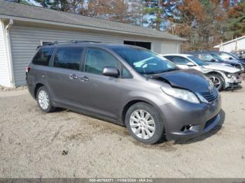  Salvage Toyota Sienna