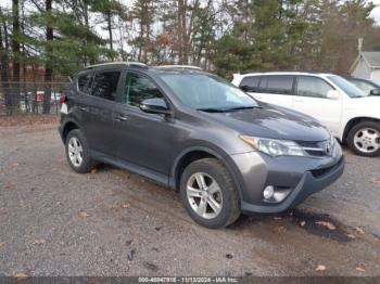  Salvage Toyota RAV4