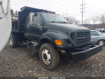  Salvage Ford F-750 Chassis