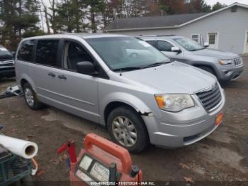  Salvage Chrysler Town & Country