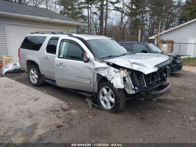  Salvage Chevrolet Suburban 1500