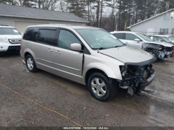  Salvage Dodge Grand Caravan