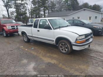  Salvage Chevrolet S-10