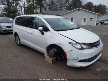  Salvage Chrysler Pacifica