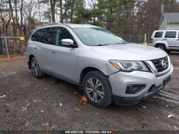  Salvage Nissan Pathfinder