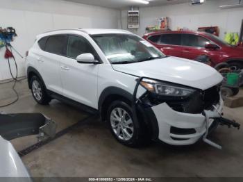  Salvage Hyundai TUCSON