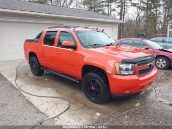  Salvage Chevrolet Avalanche 1500