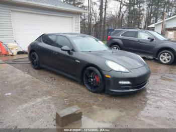  Salvage Porsche Panamera