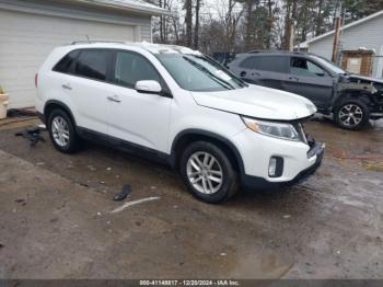  Salvage Kia Sorento