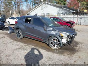  Salvage Nissan Kicks