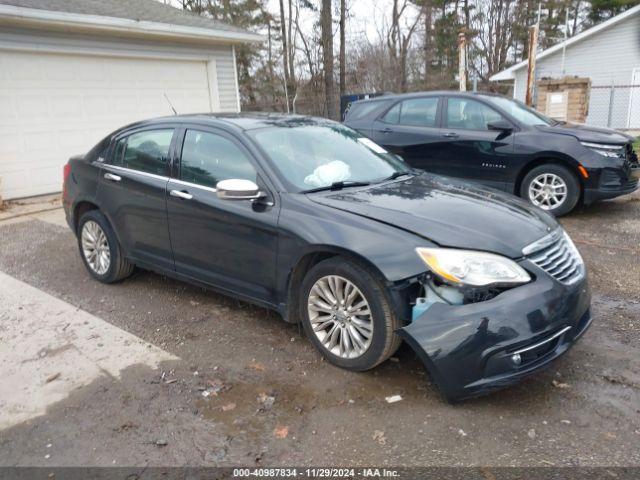  Salvage Chrysler 200