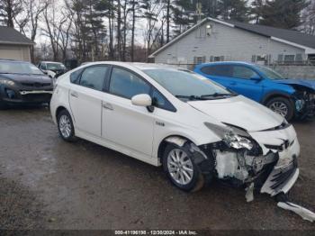  Salvage Toyota Prius