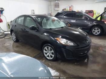  Salvage Mazda Mazda3