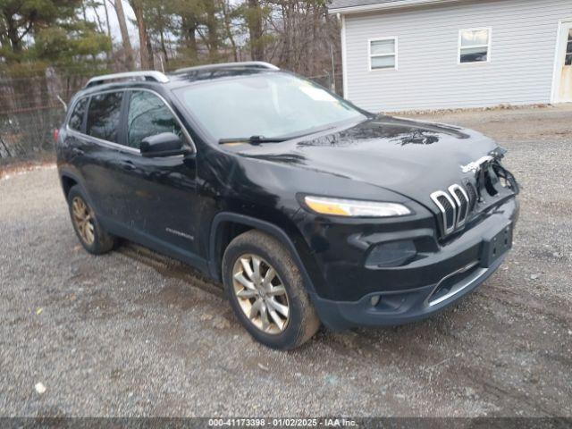  Salvage Jeep Cherokee