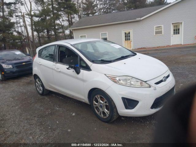  Salvage Ford Fiesta