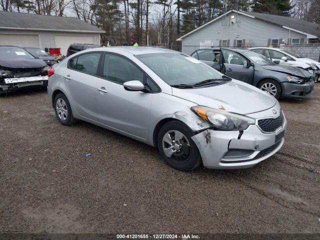  Salvage Kia Forte