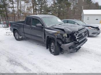  Salvage Toyota Tacoma