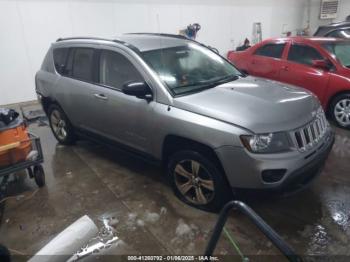  Salvage Jeep Compass