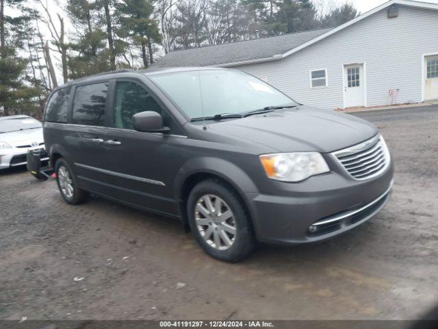  Salvage Chrysler Town & Country