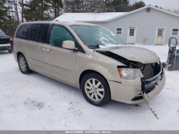  Salvage Chrysler Town & Country