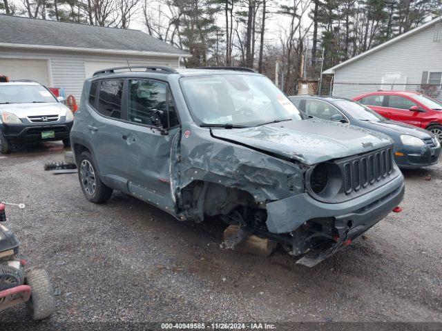  Salvage Jeep Renegade