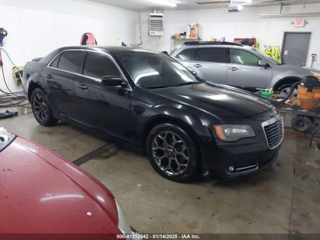  Salvage Chrysler 300