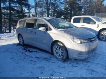  Salvage Chrysler Pacifica