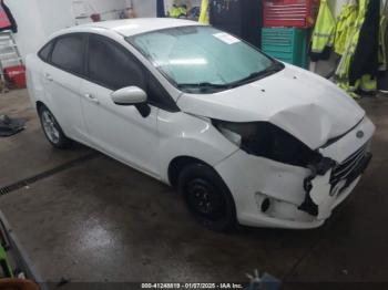  Salvage Ford Fiesta