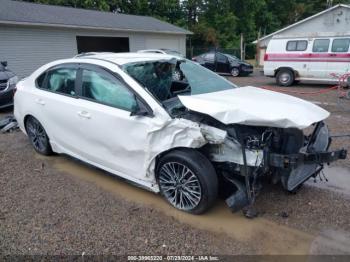  Salvage Kia Forte