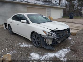  Salvage Nissan Maxima