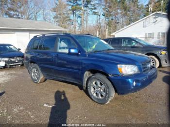  Salvage Toyota Highlander