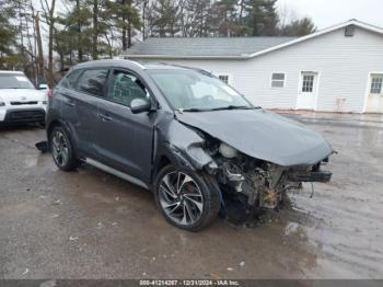  Salvage Hyundai TUCSON