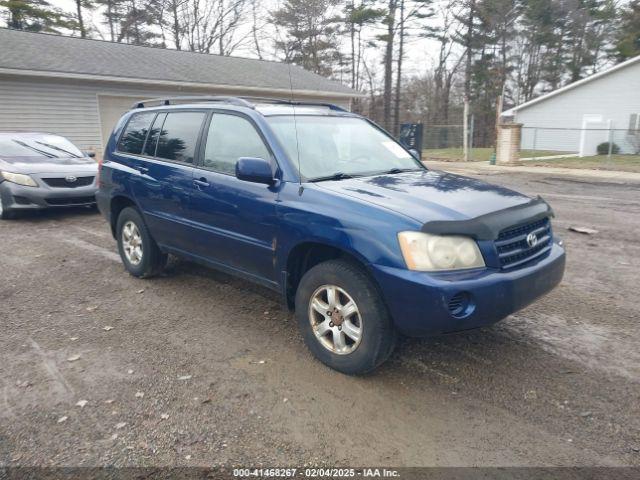  Salvage Toyota Highlander