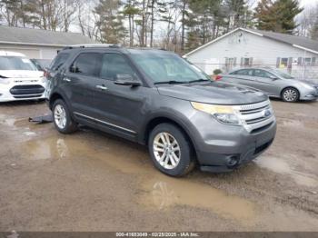  Salvage Ford Explorer