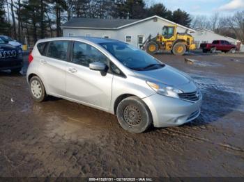  Salvage Nissan Versa