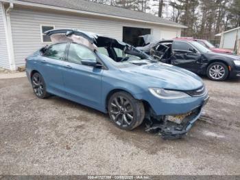  Salvage Chrysler 200