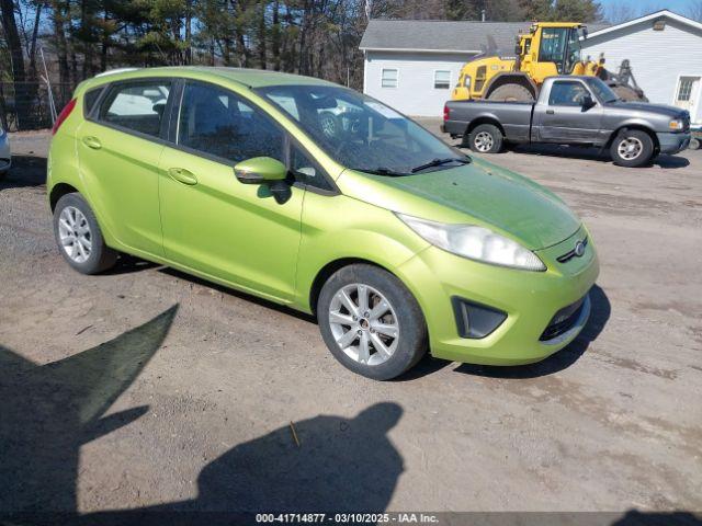  Salvage Ford Fiesta