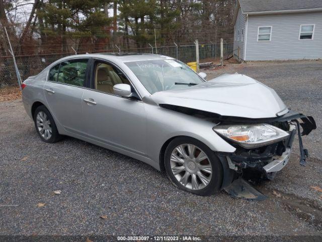  Salvage Hyundai Genesis