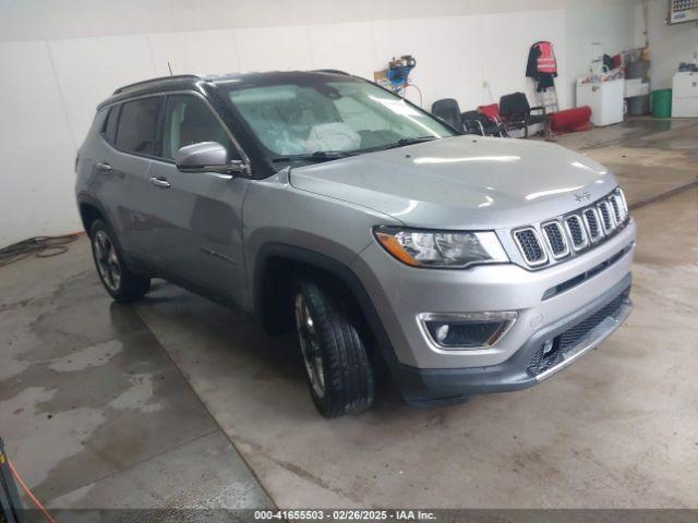  Salvage Jeep Compass